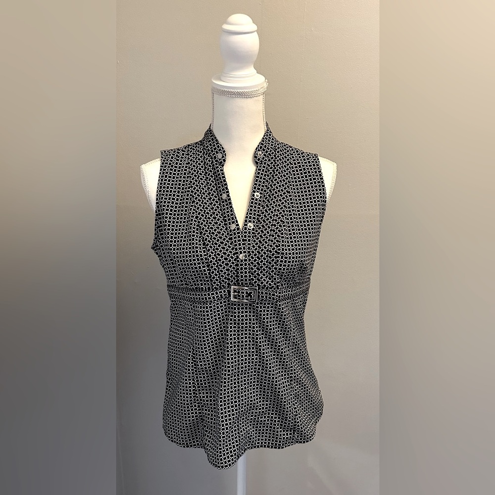 EXPRESS Medium Sleeveless Top NWOT